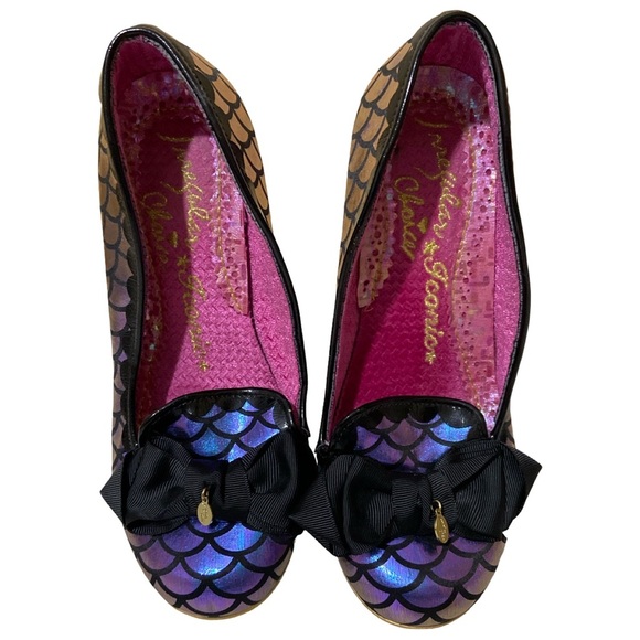 Irregular Choice Iconic Iridescent Purple Blue Black Mermaid Bow Heels - Picture 7 of 9